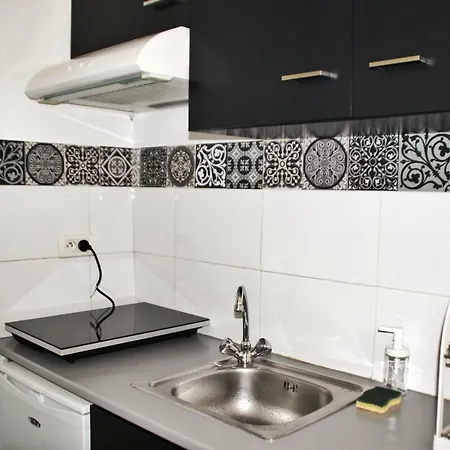 La Fontaine - Ecusson Montpellier